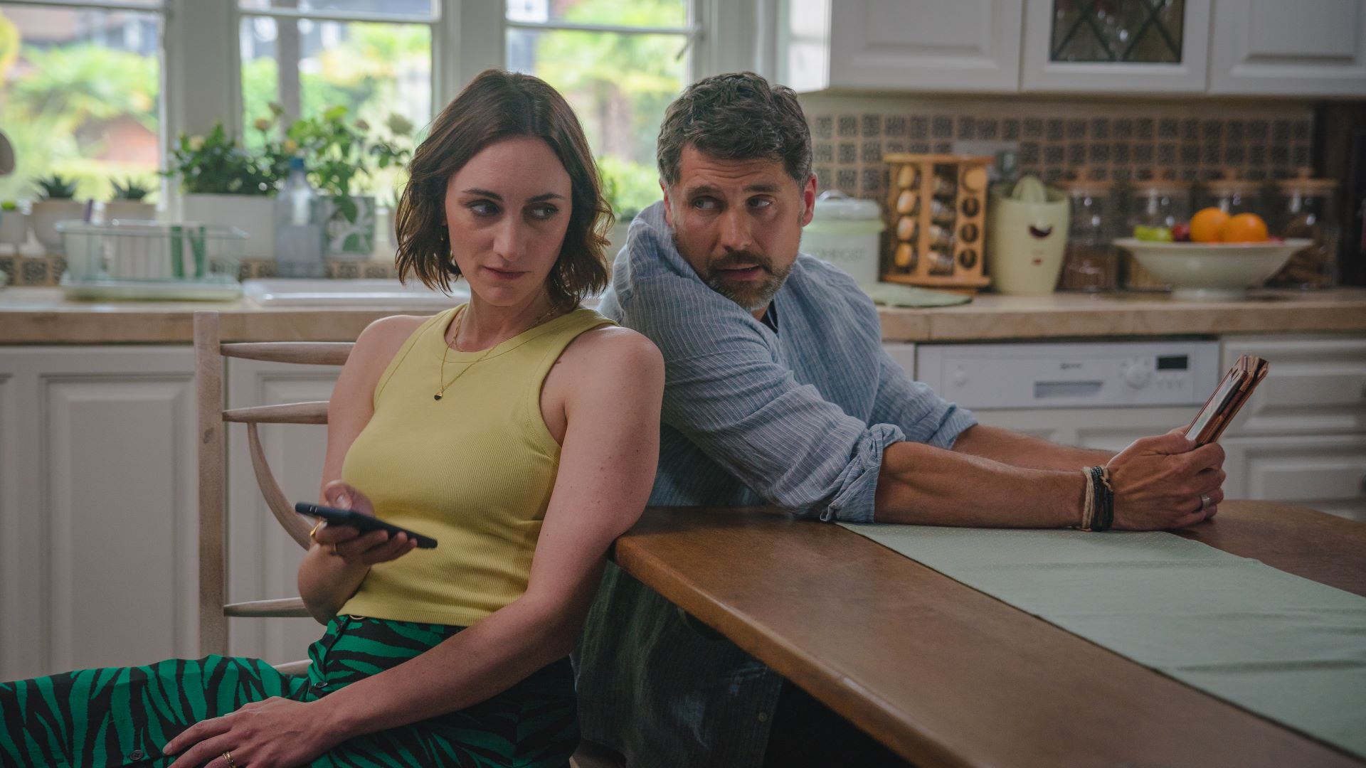 «The Marlow murder club» στην Cosmote TV